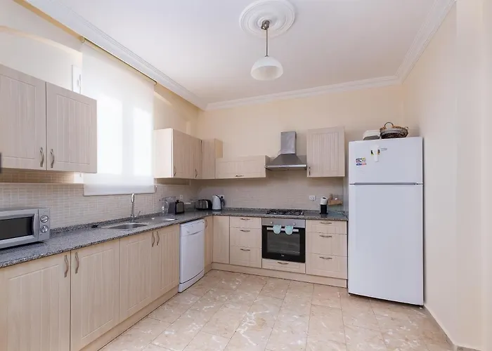 Villa Ladywell